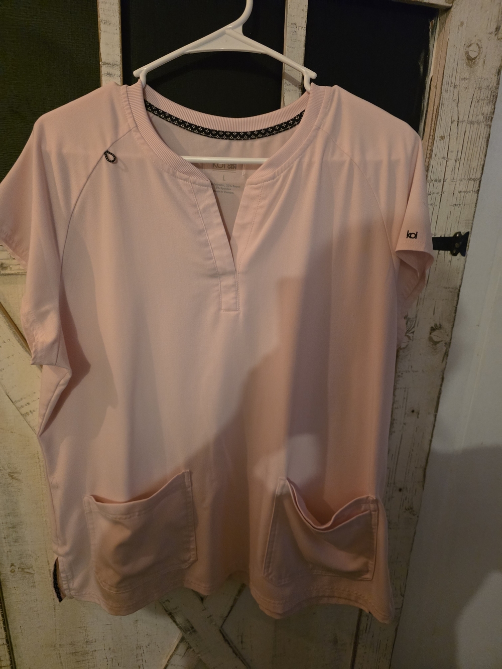 Koi Women's Pink Scrub Top NWOT